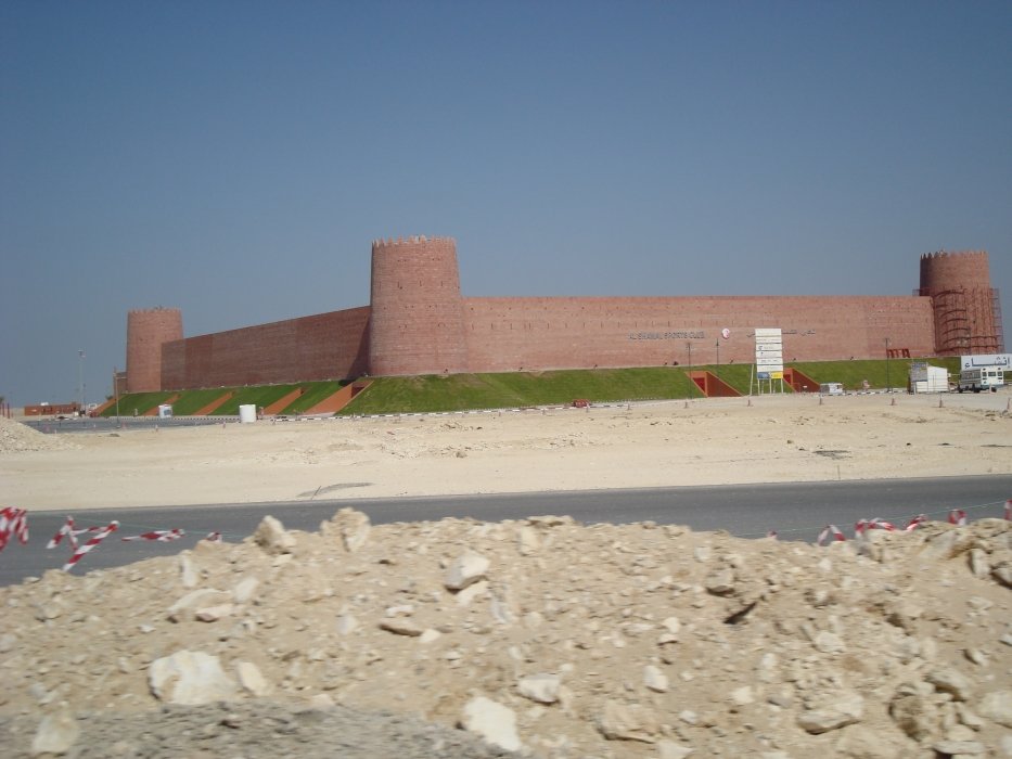 qatarnov09121.jpg